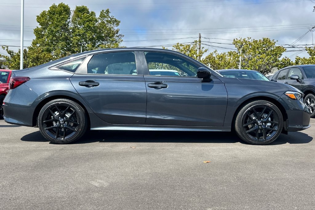 New 2026 Meteorite Gray Metallic Honda Sport image 3