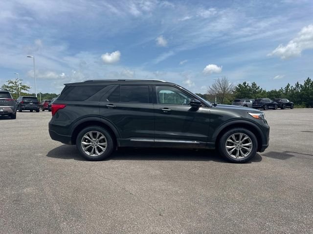 Used 2023 Green Ford Limited image 3