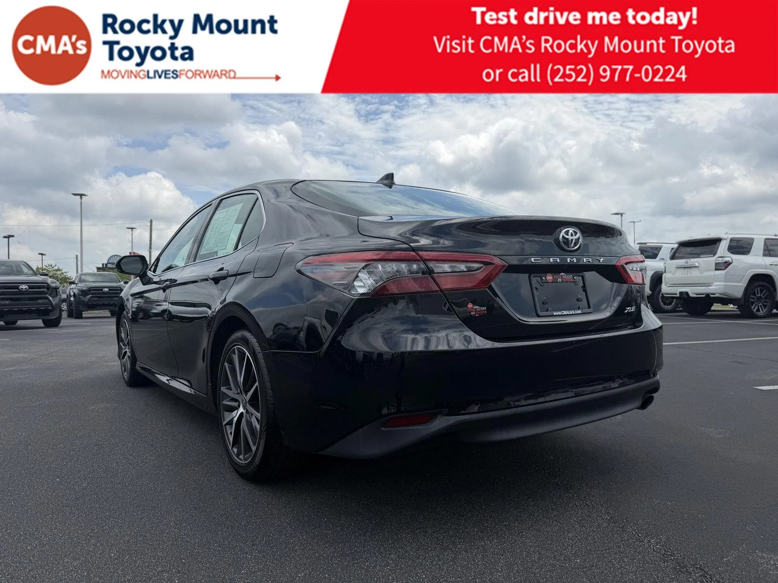 Used 2023 Midnight Black Metallic Toyota XLE image 5