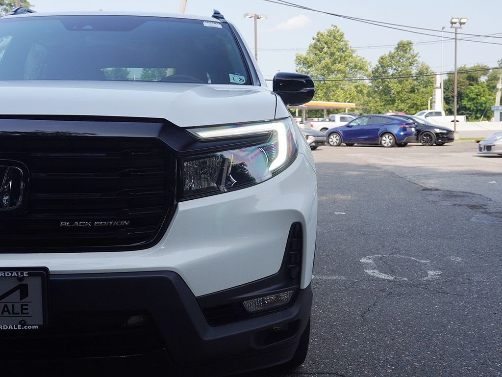 Used 2024 White Honda Black Edition image 17