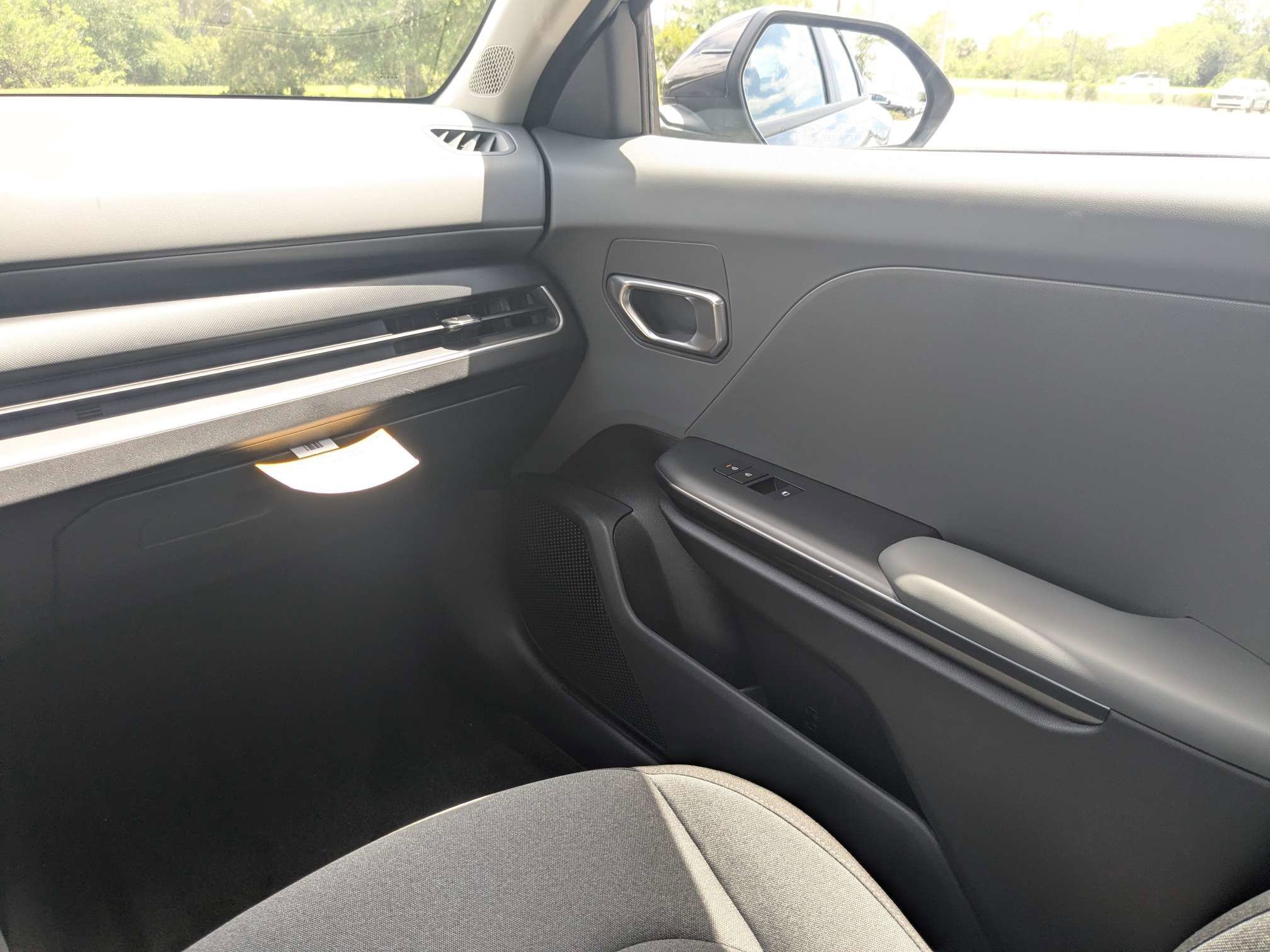 New 2026 Interstellar Gray Kia LXS image 17