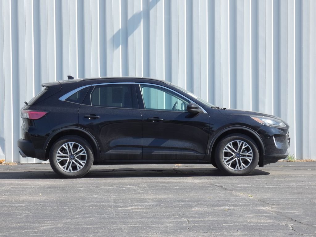 Used 2020 Ford Escape SEL with VIN 1FMCU9H68LUB11757 for sale in Kansas City
