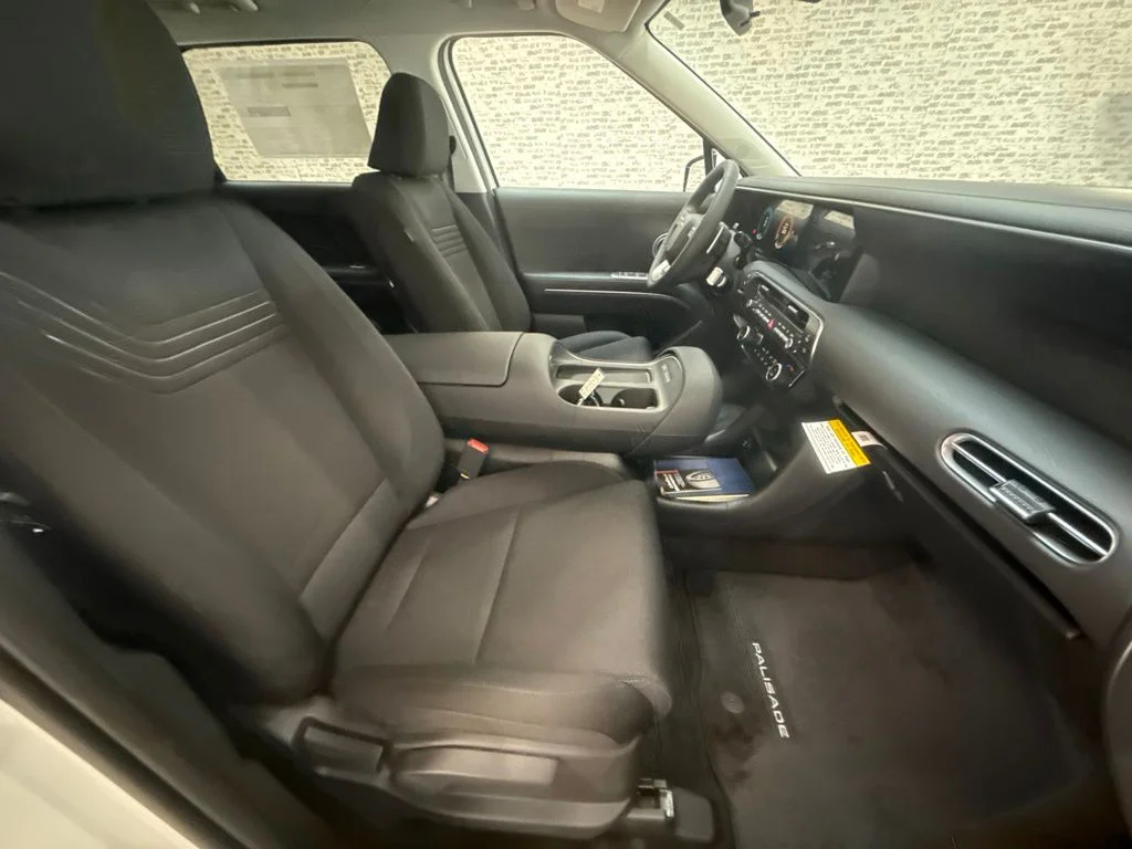 New 2027 Creamy White Pearl Hyundai SEL image 12