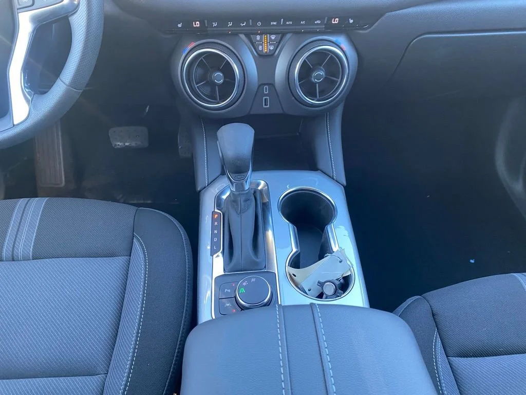 2025 Chevrolet Blazer 2LT - Photo 14