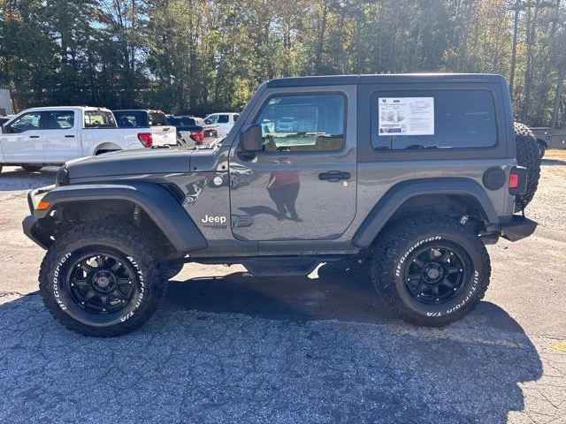 Used 2019 Gray Jeep Sport S image 5