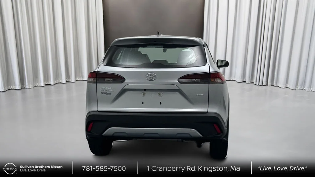 Used 2026 Silver Toyota L image 6