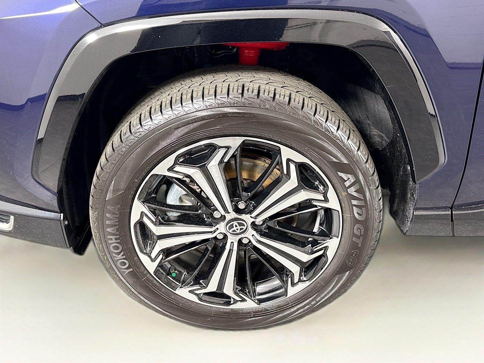 2025 Toyota RAV4 XSE - Photo 49