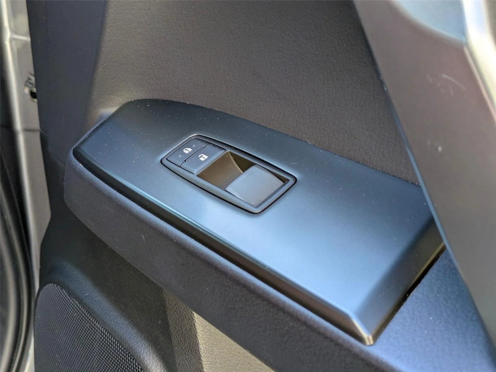Used 2023 Nebula Gray Pearl Lexus GX 460 Premium image 23