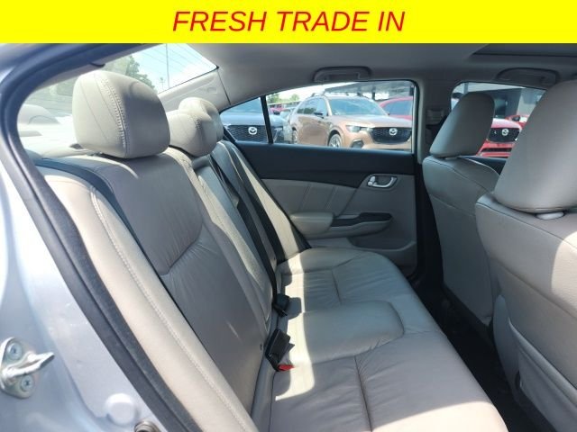 Used 2015 Silver Honda EX-L image 20