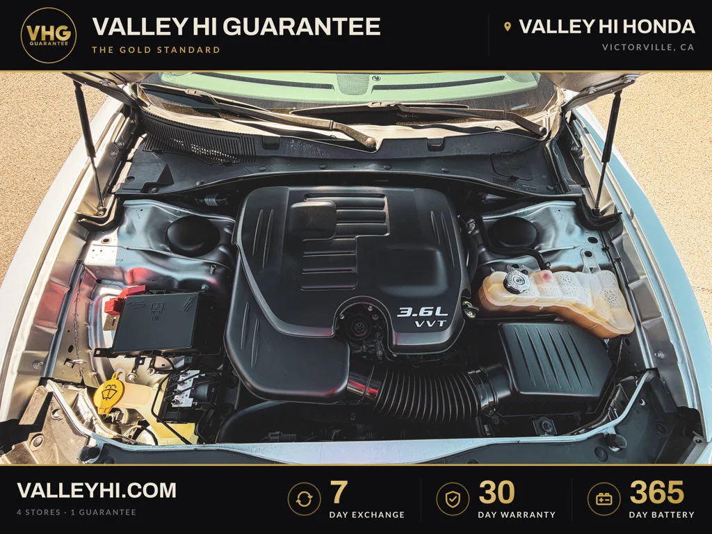 Used 2023 Silver Dodge SXT image 31