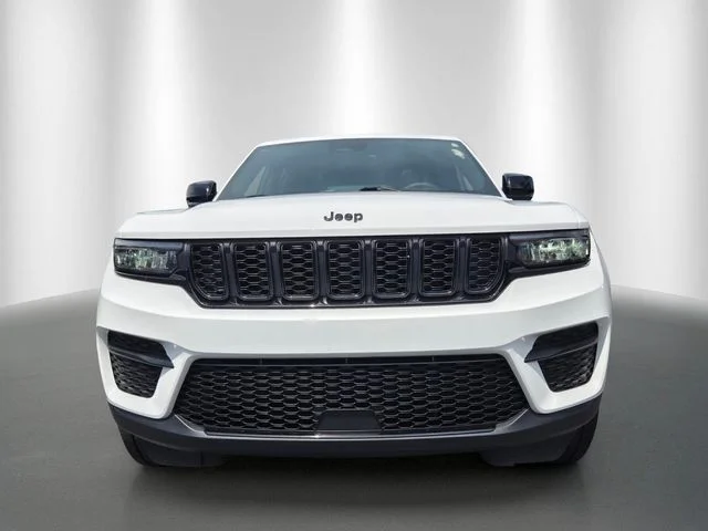 Certified Used 2025 White Jeep Altitude X image 2