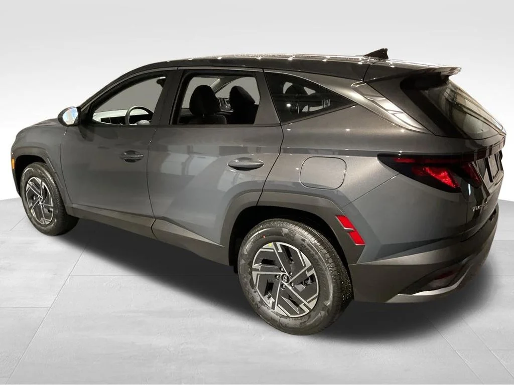 New 2026 Gray Hyundai Blue SE image 7