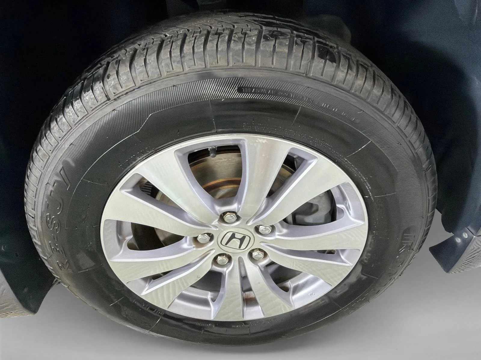 Used 2014 Gray Honda EX-L image 14
