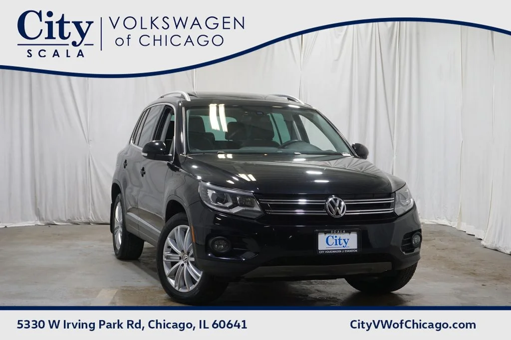 Used 2016 Deep Black Pearl Volkswagen SE image 1