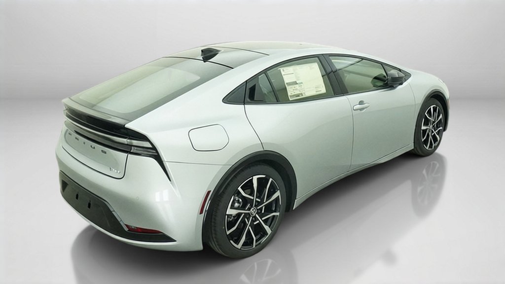 New 2026 Cutting Edge Toyota XSE image 9