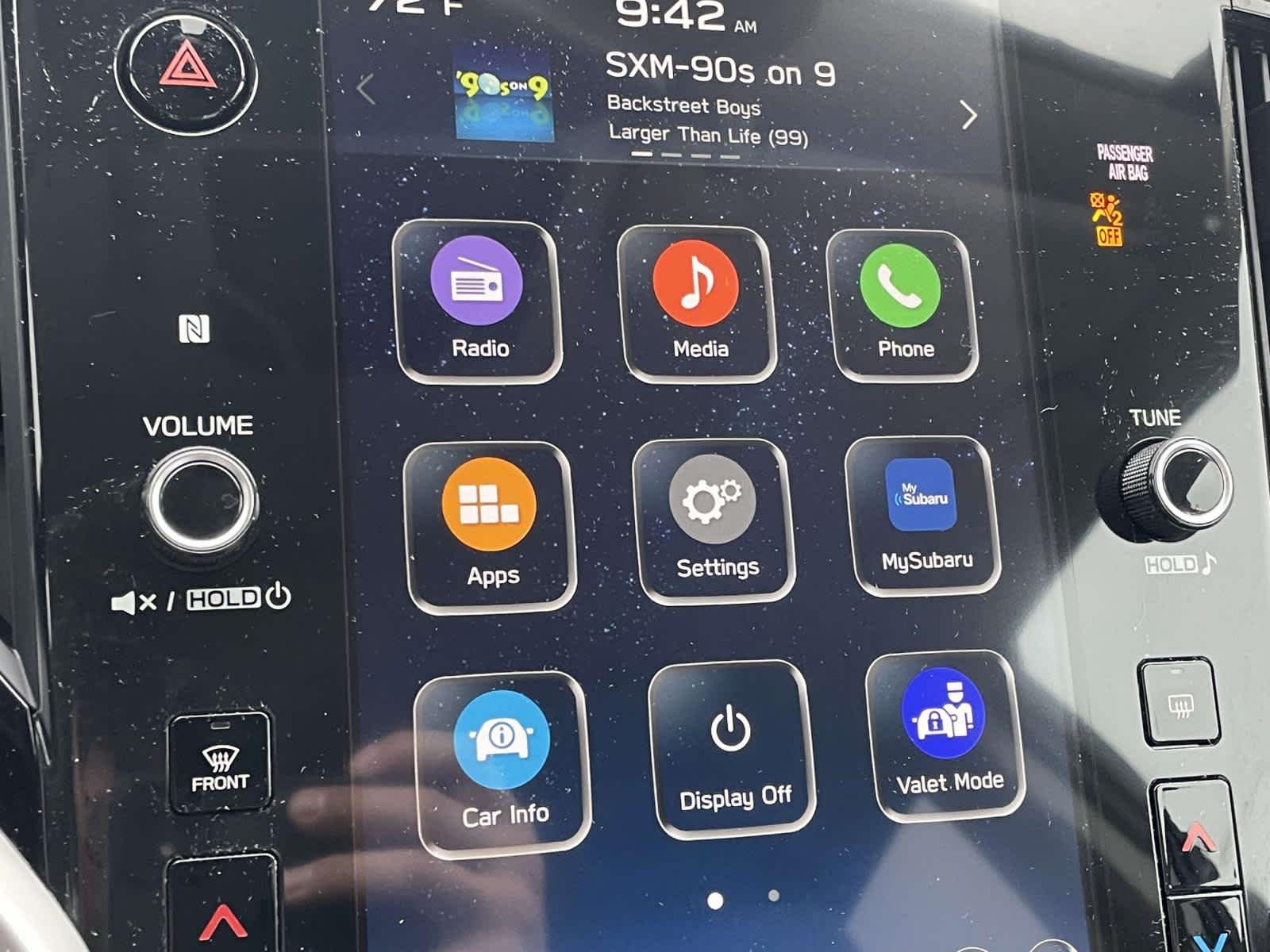 Used 2025 Crystal Black Silica Subaru Premium image 32