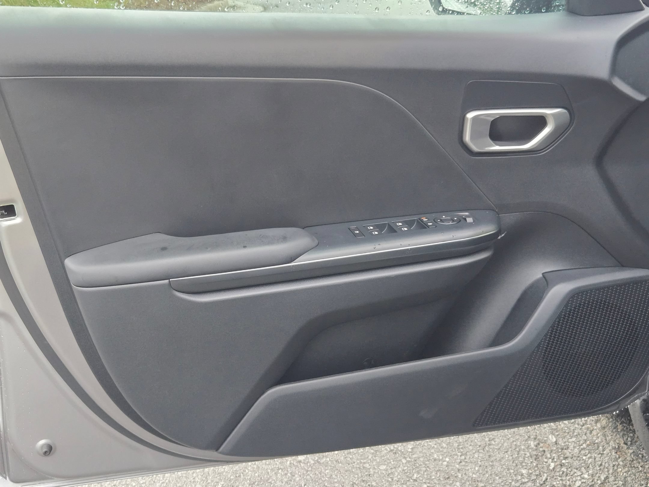 New 2026 Steel Gray Kia LXS image 15