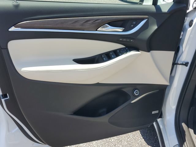 Used 2024 White Frost Tricoat Buick Avenir image 8