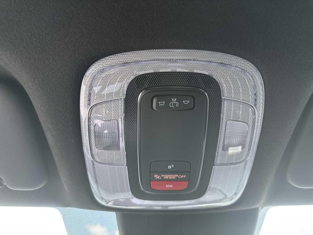 2025 Hyundai Elantra Blue - Photo 36