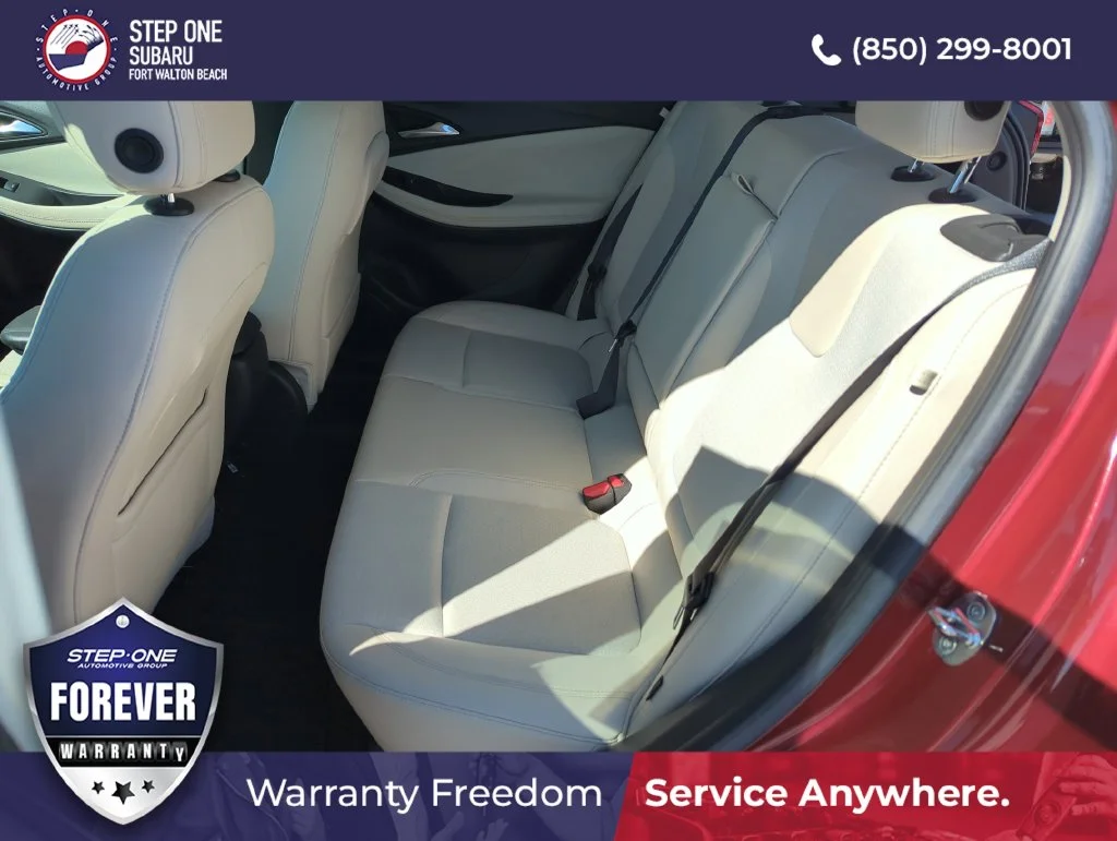 Used 2022 Red Buick Select image 28
