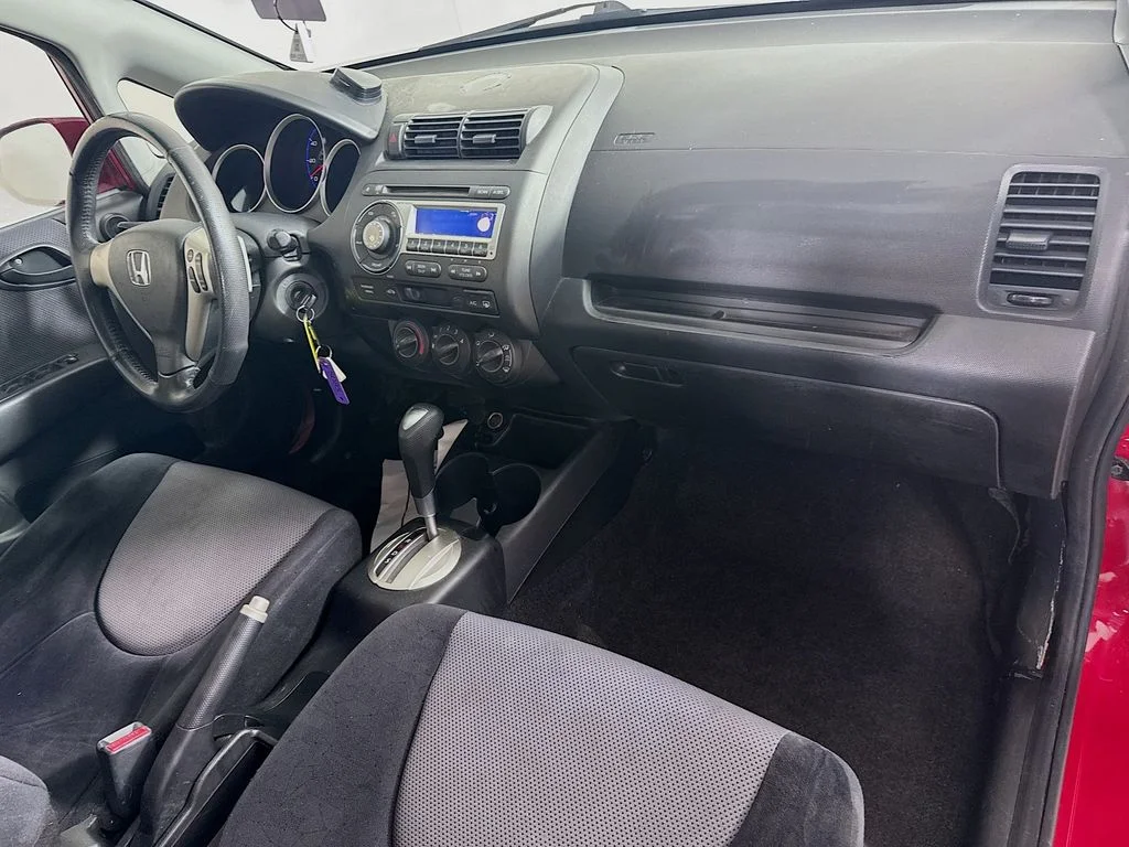 Used 2008  Honda Sport image 32