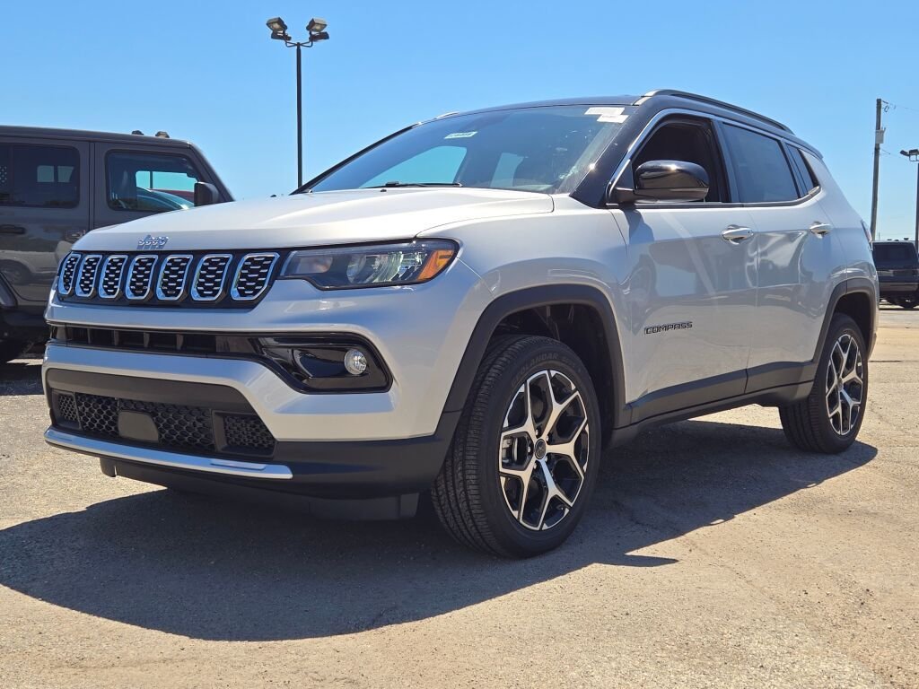 New 2026 Silver Zynith Metallic Clearcoat Jeep Limited image 6