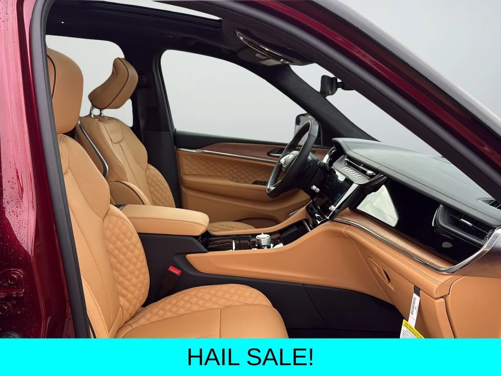 New 2026 Velvet Red Pearl-Coat Exterior Paint Jeep Summit image 15