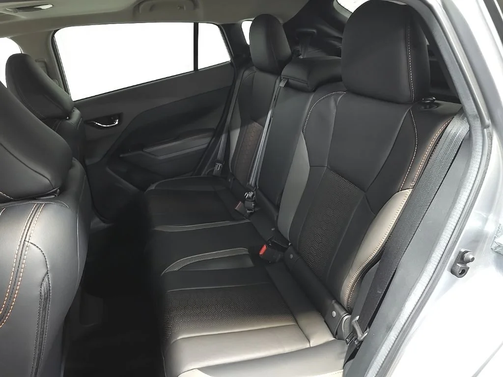 Used 2025 Silver Subaru Limited image 32