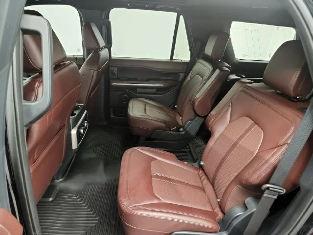 Used 2023 Black Ford Limited image 24