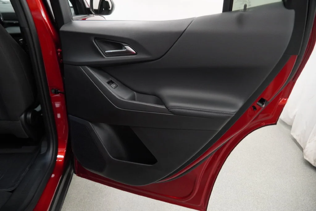 New 2027 Radiant Red Tintcoat Chevrolet LT image 33
