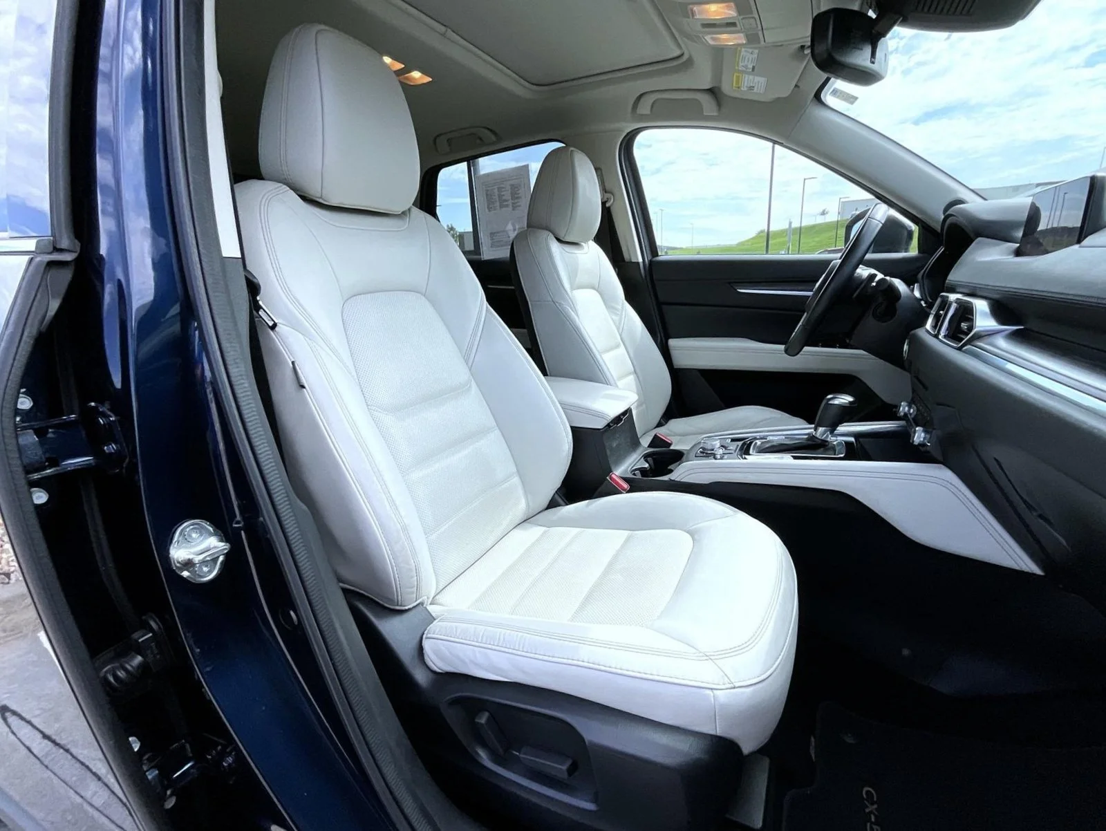 Used 2020 Blue Mazda Grand Touring image 16