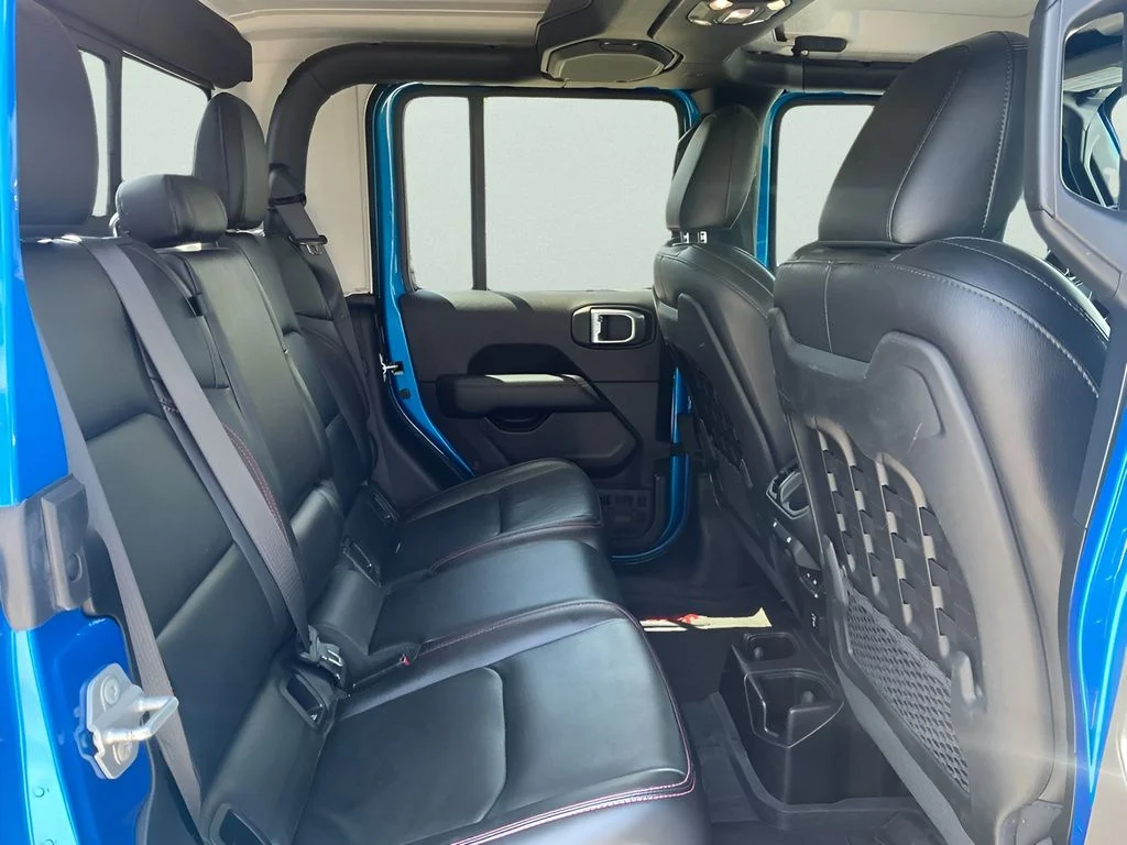 Used 2020 Blue Jeep Rubicon image 25