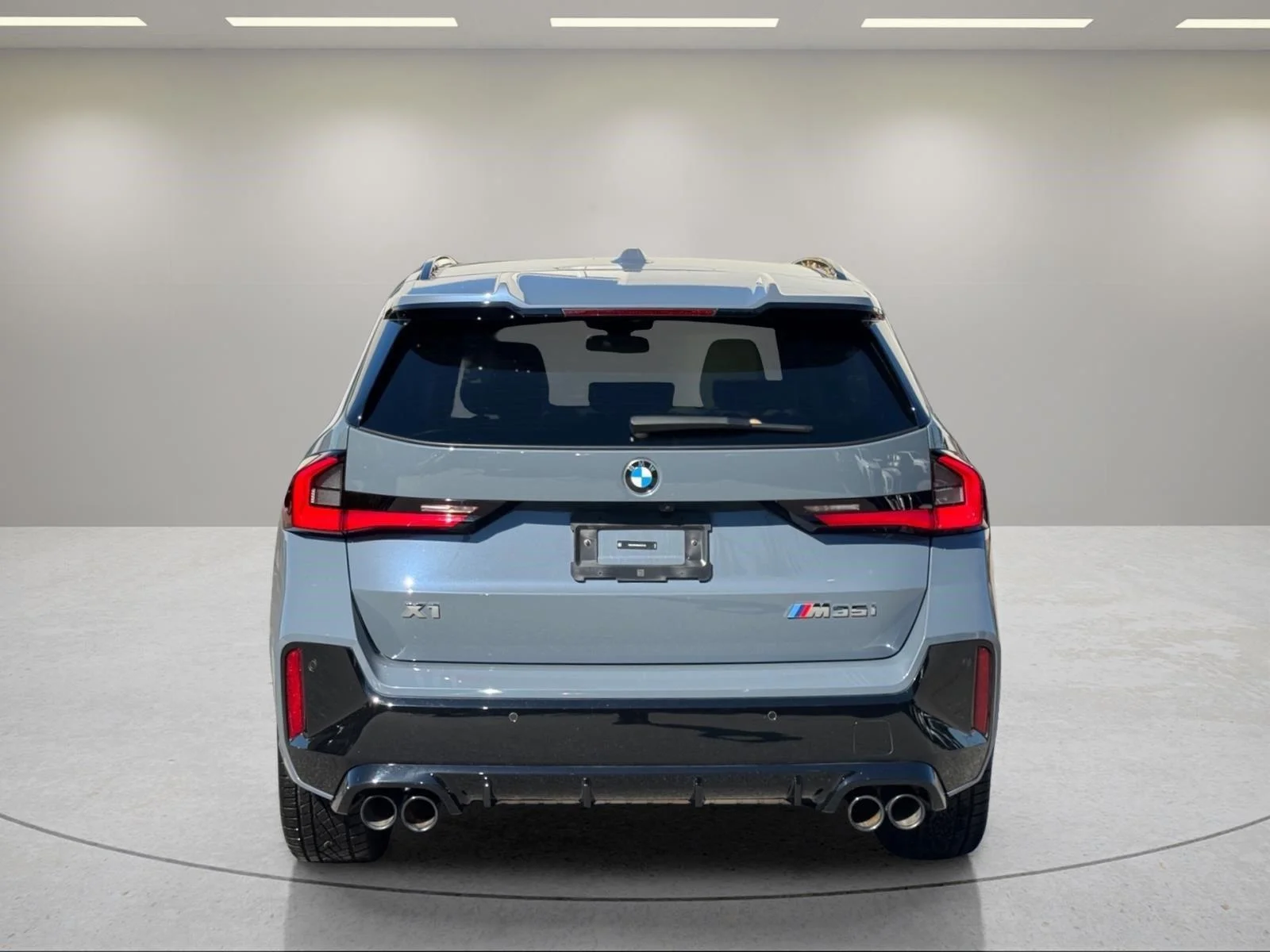 Used 2024 Storm Bay Metallic BMW M35i image 4