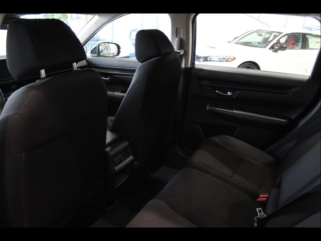 2023 Honda CR-V LX - Photo 16