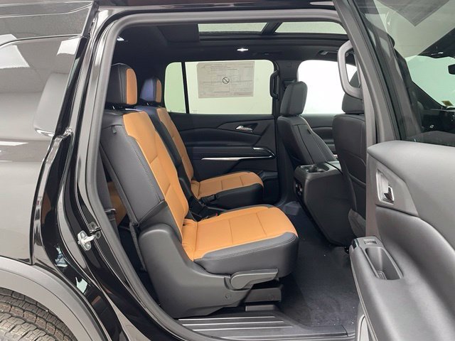 New 2027 Mosaic Black Metallic Chevrolet Z71 image 21