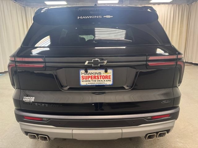 New 2026 Mosaic Black Metallic Chevrolet Z71 image 5