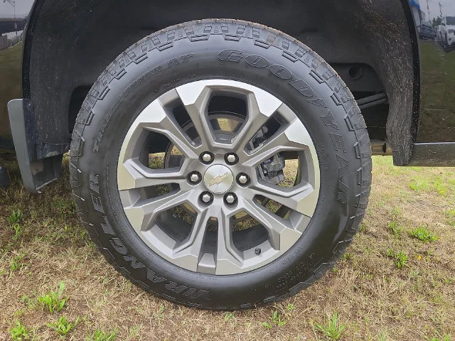 2023 Chevrolet Silverado 1500 High Country - Photo 8