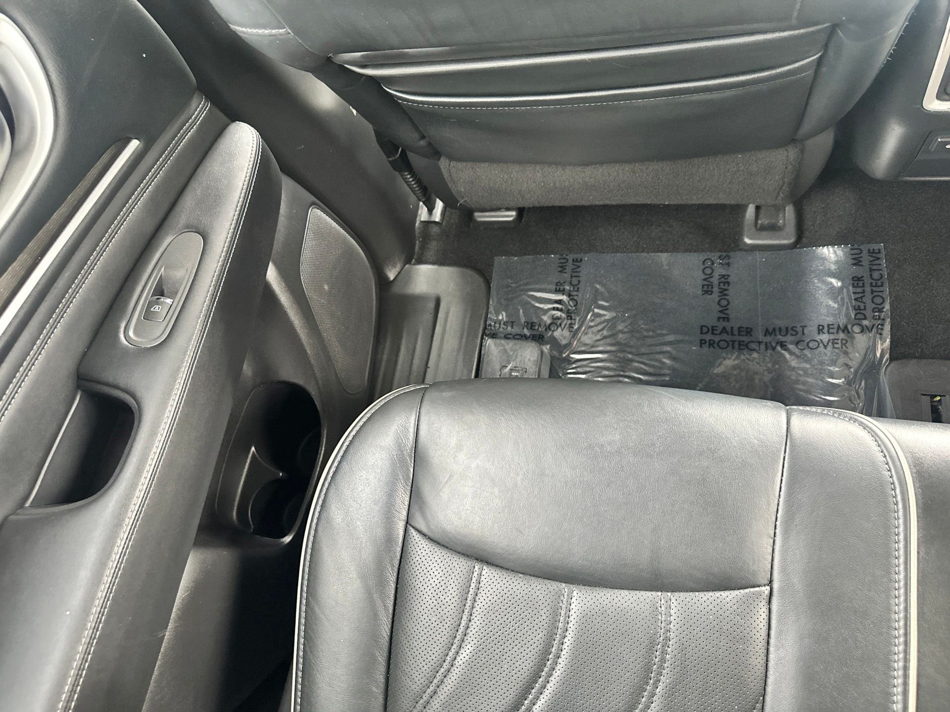 Used 2020 Black INFINITI LUXE image 21