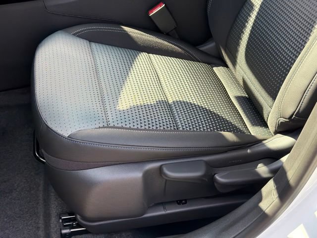 2026 Chevrolet Trax LT - Photo 11