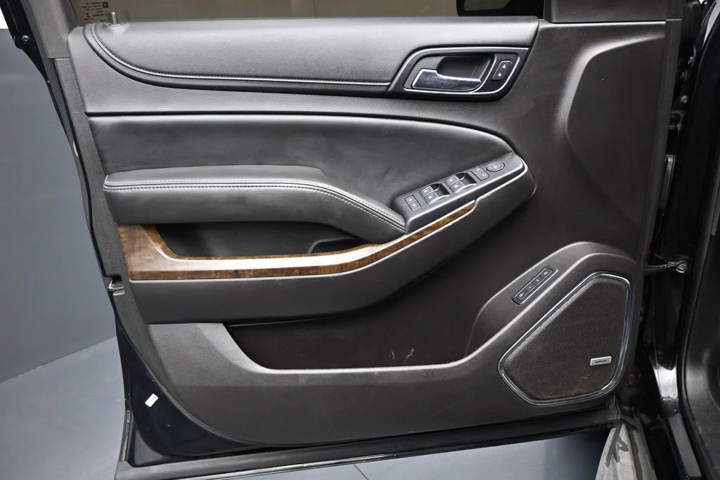 Used 2015 Black Chevrolet LT image 10