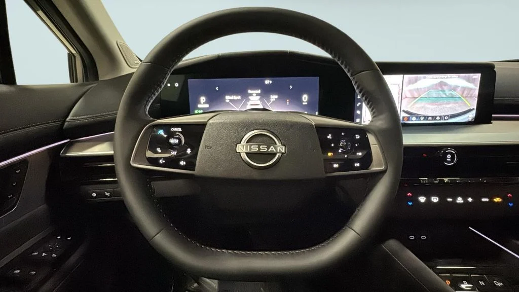 New 2026 Gold Nissan Platinum image 29
