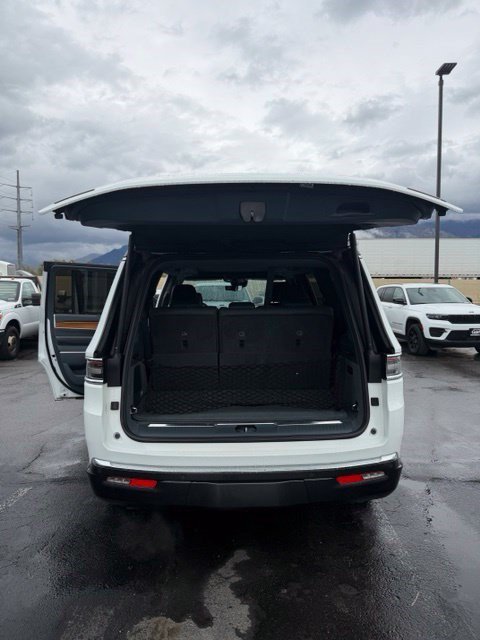 Used 2022 Bright White Clearcoat Jeep Series III image 14