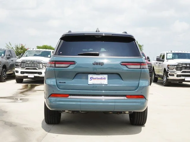 New 2026 Steel Blue Exterior Paint Jeep Limited image 8