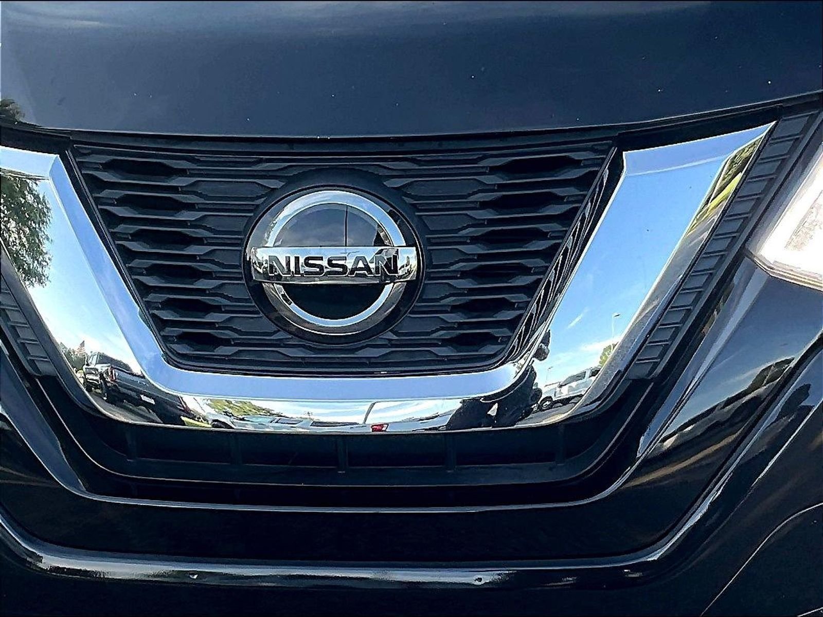 Used 2020 Black Nissan SV image 20