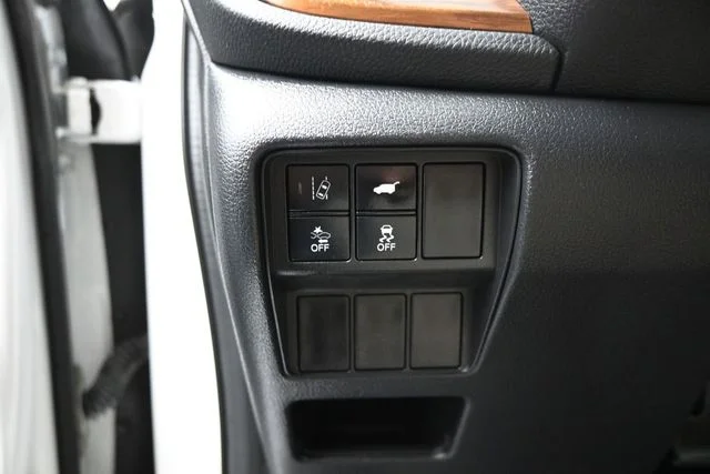 Used 2019 White Honda EX-L image 16