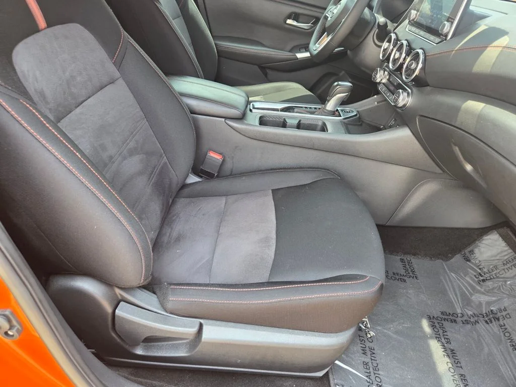 Used 2025 Orange Nissan SR image 28