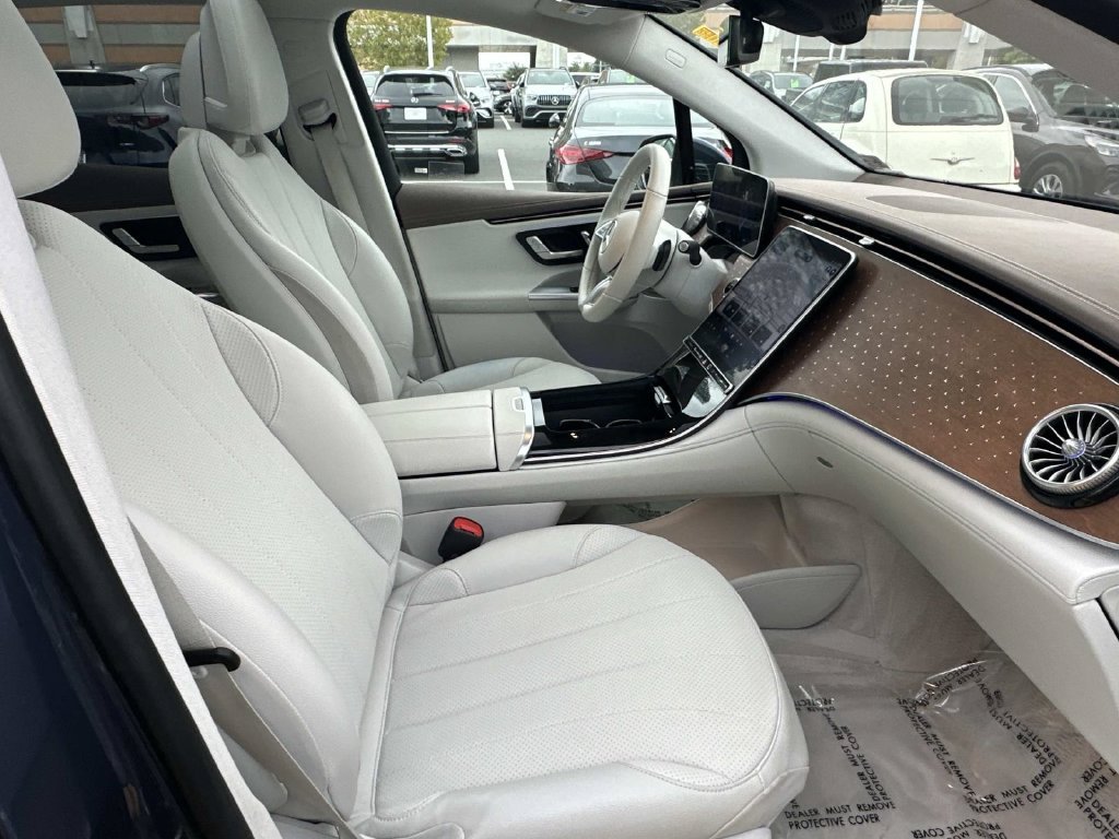 Certified Used 2023 Twilight Blue Metallic Mercedes-Benz 350 SUV image 11