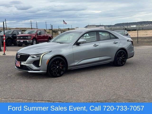 2023 Cadillac CT4