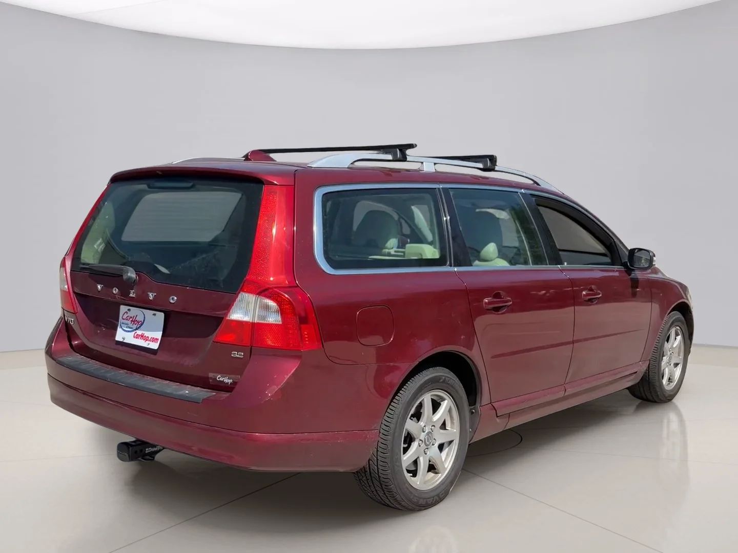 Used 2008 Red Volvo BASE image 5