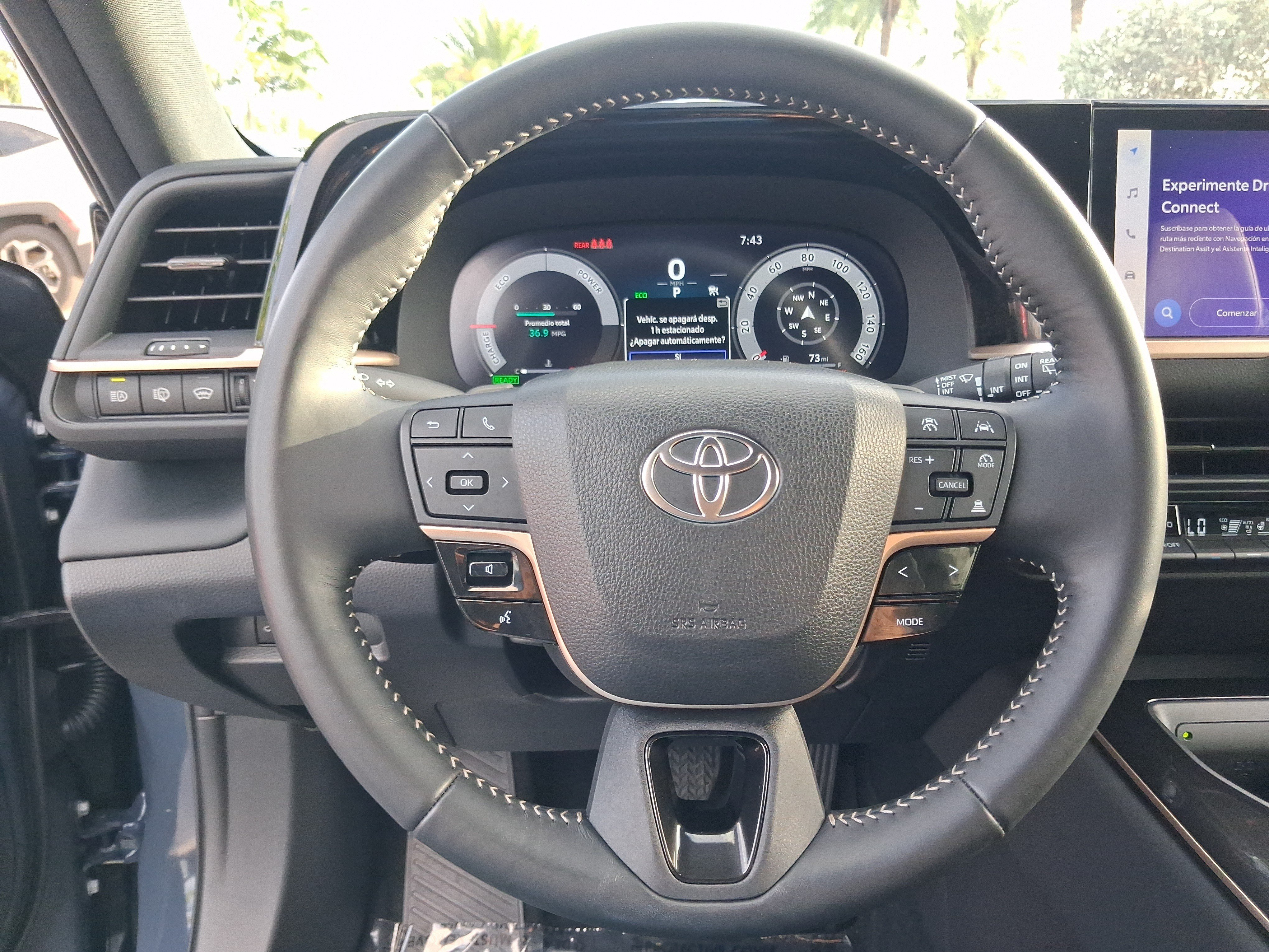 Used 2025 White Toyota XLE image 17